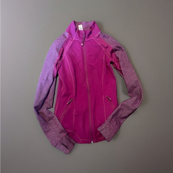 Ivivva Purple Jacket kids Lululemon size 12 and great condition girls zip up - Picture 1 of 4